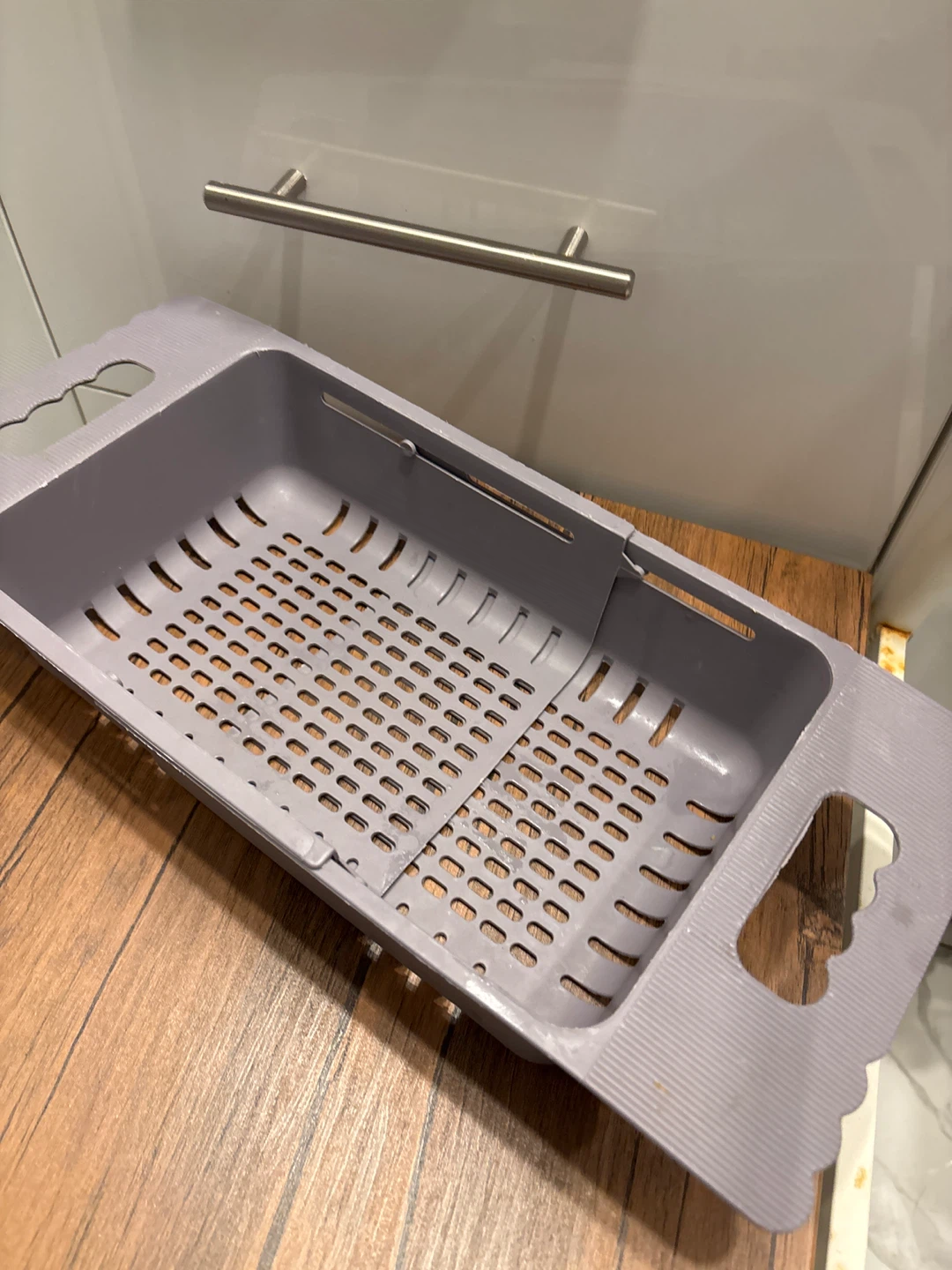 Grey Extendable Colander Strainer
