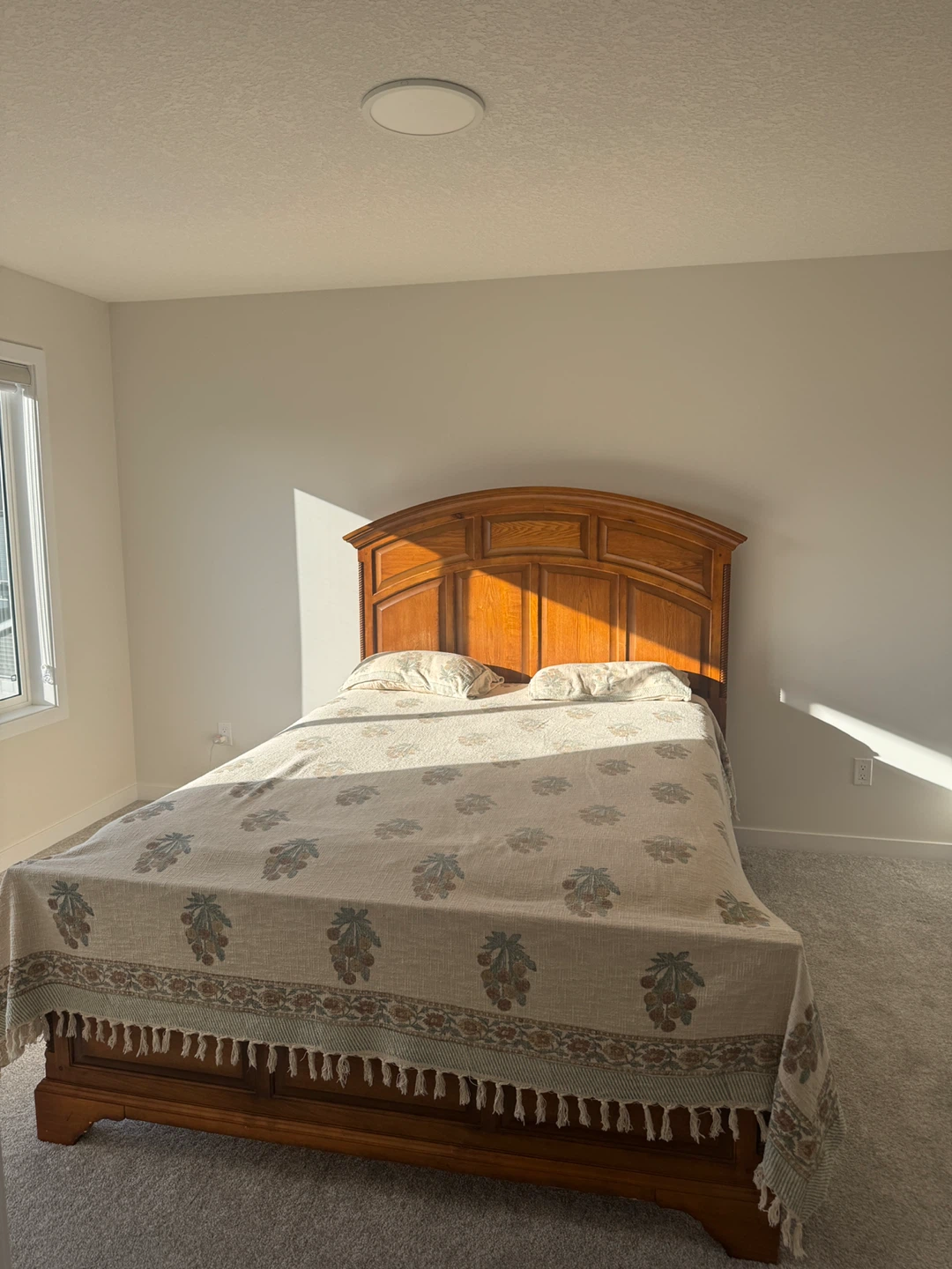 Wooden Bed Frame with Arched Headboard