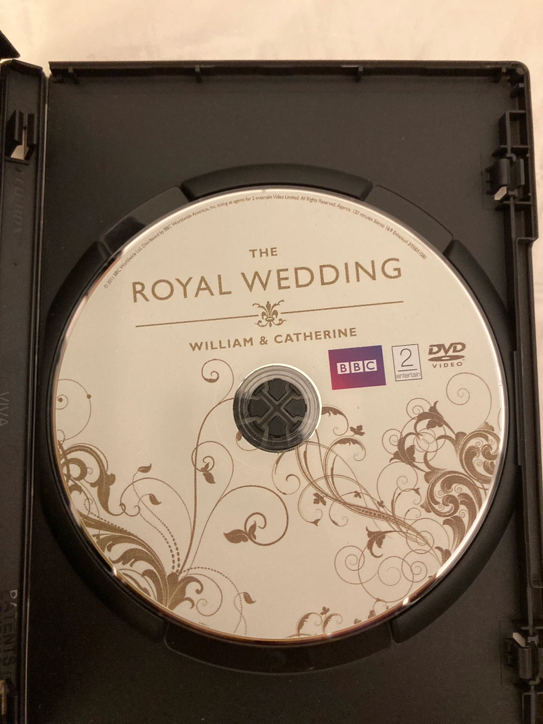 The Royal Wedding William & Catherine DVD - photo 2