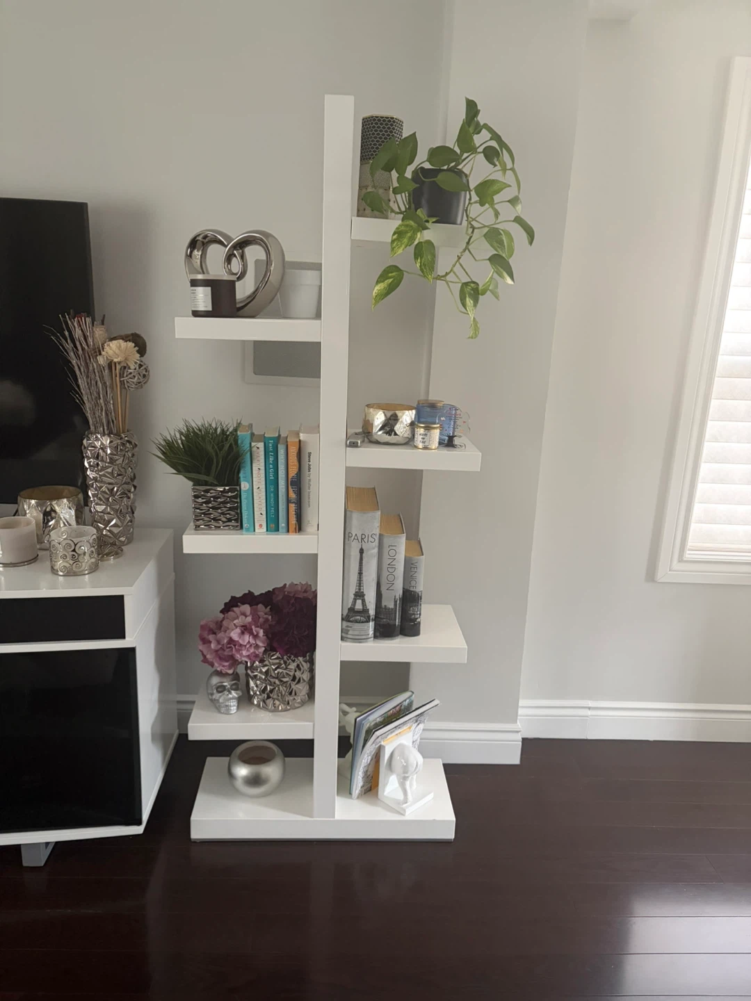 White Modern Tiered Bookshelf