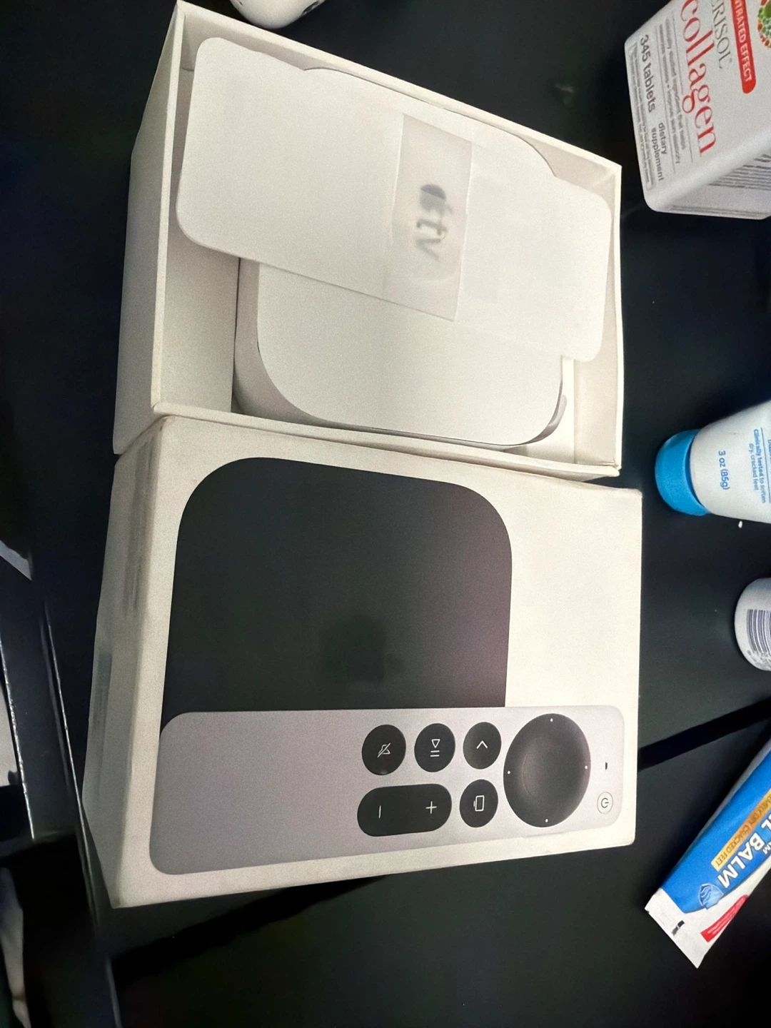 Apple TV 4K (3rd Gen) with Siri Remote - photo 2