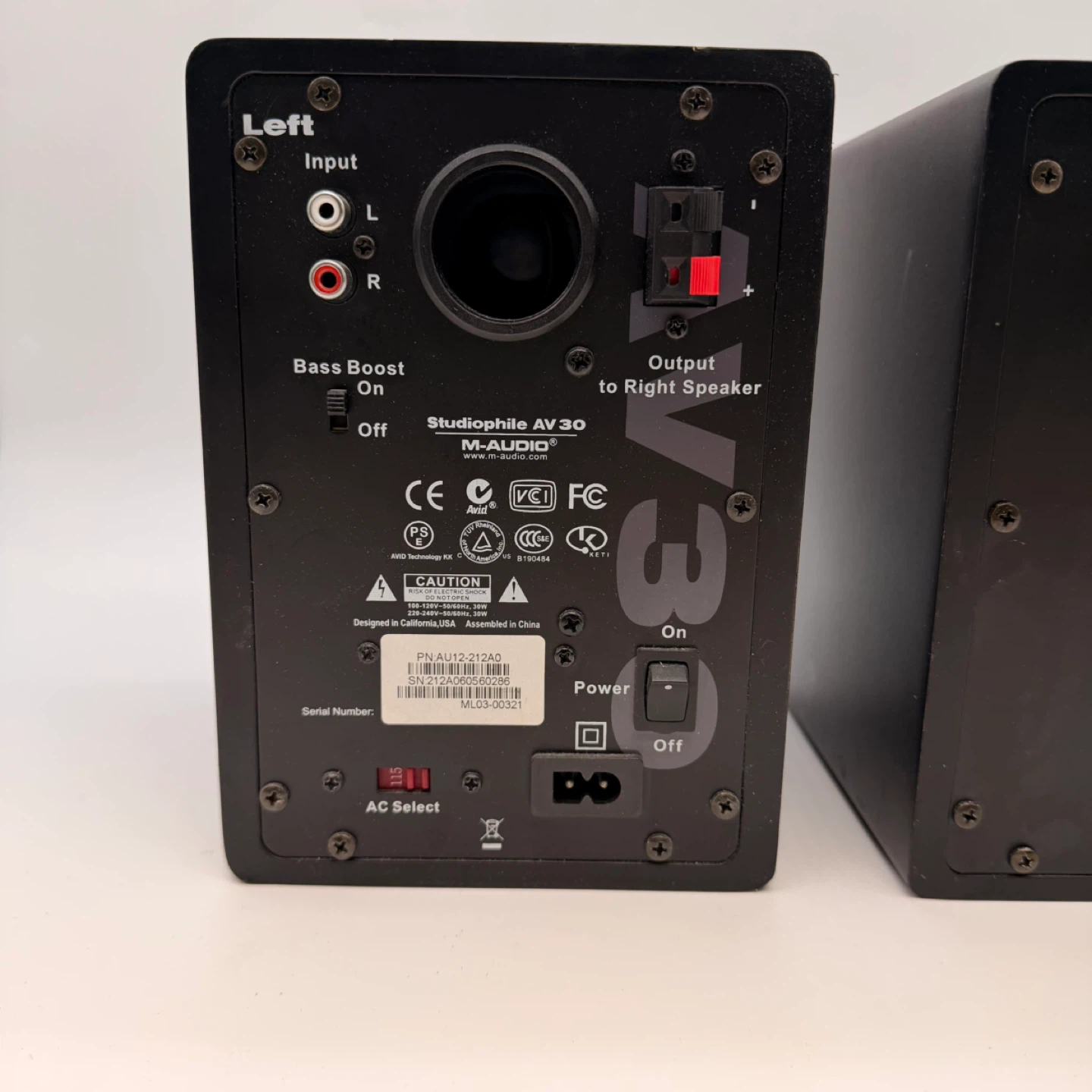 M-Audio Studiophile AV 30 Powered Speakers - photo 4