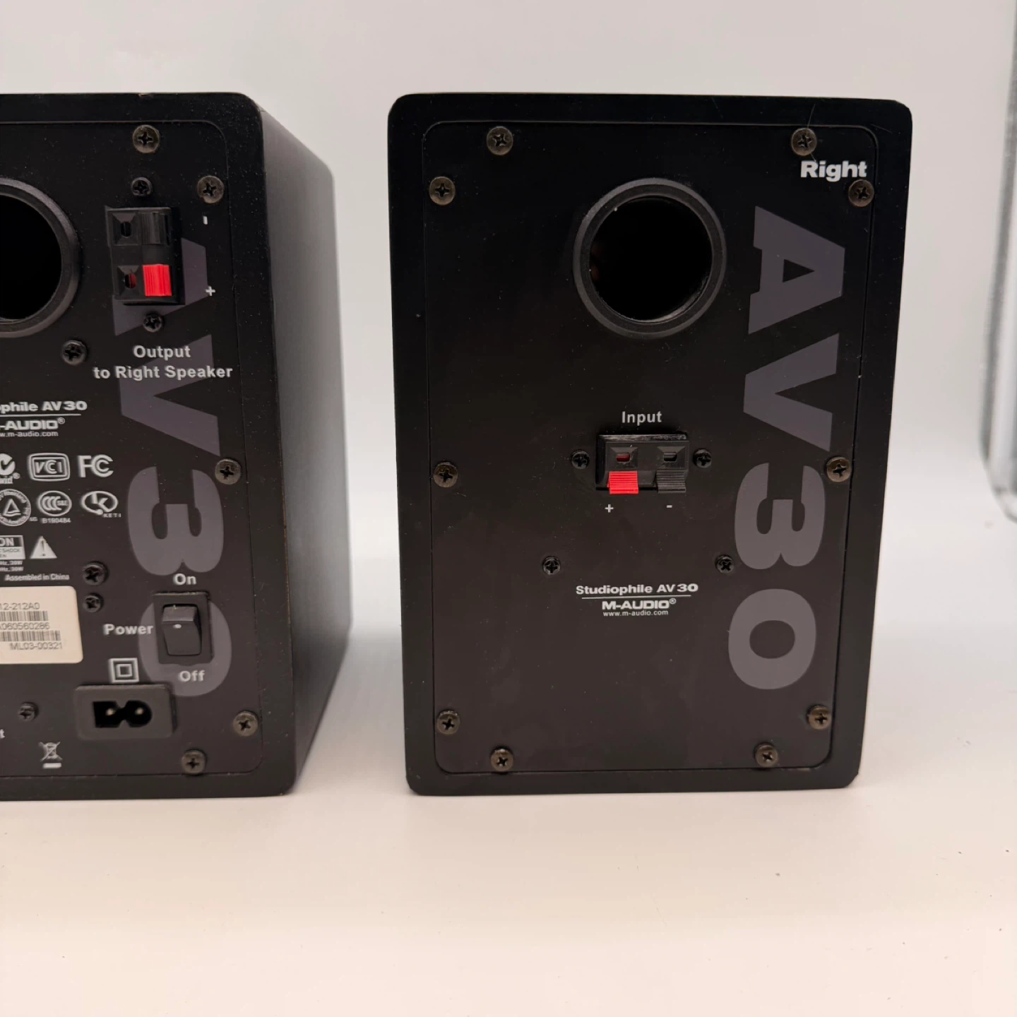 M-Audio Studiophile AV 30 Powered Speakers - photo 5