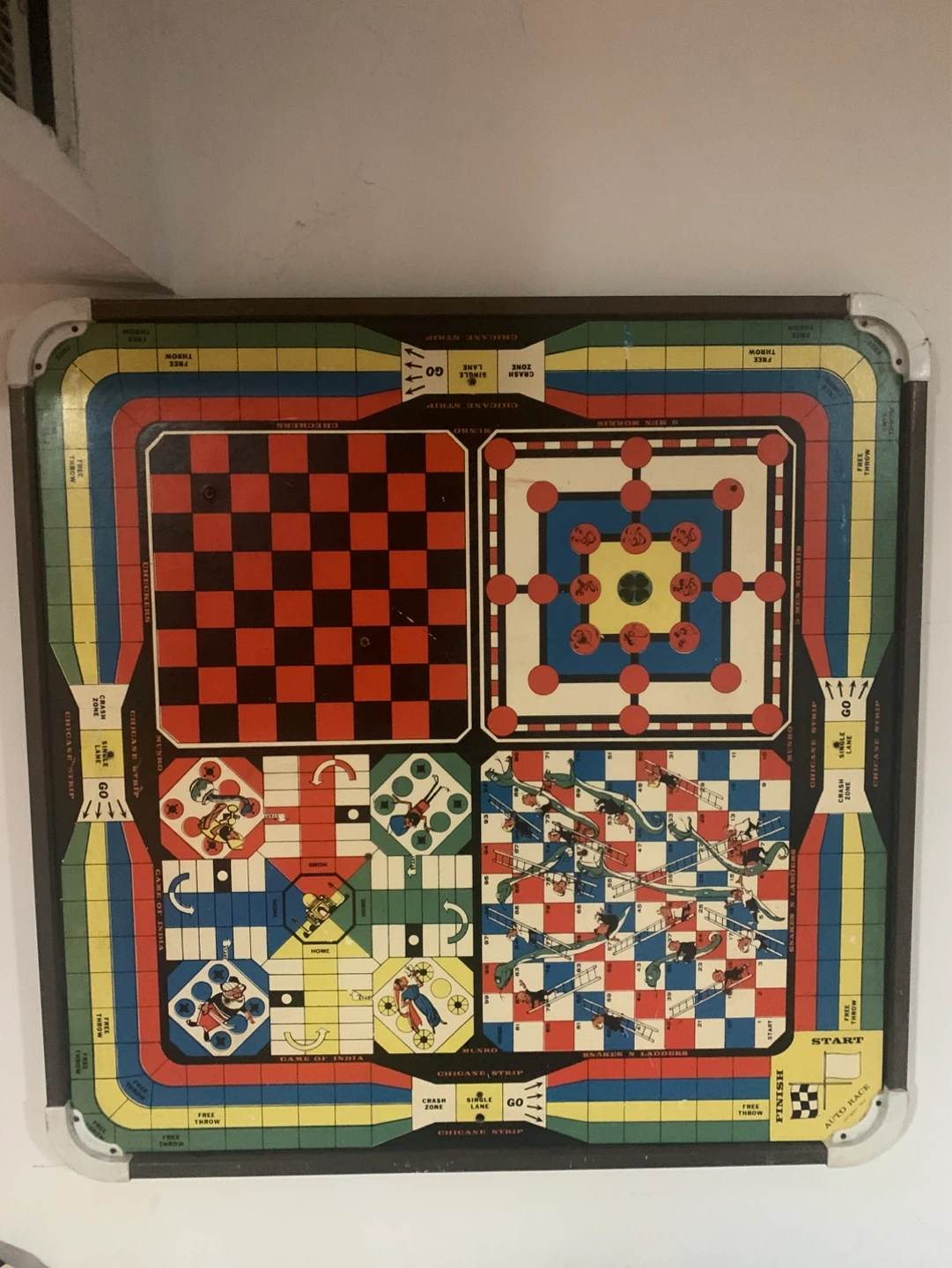 Munro Games Limited Coordination Crokinole Board