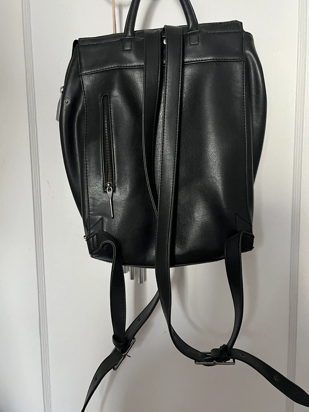 Matt & Nat Black Faux Leather Backpack - photo 2