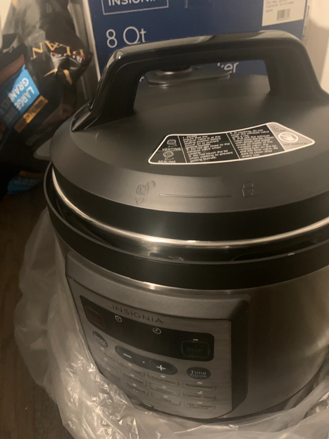 Insignia 8 Qt Multi-Function Pressure Cooker - photo 2