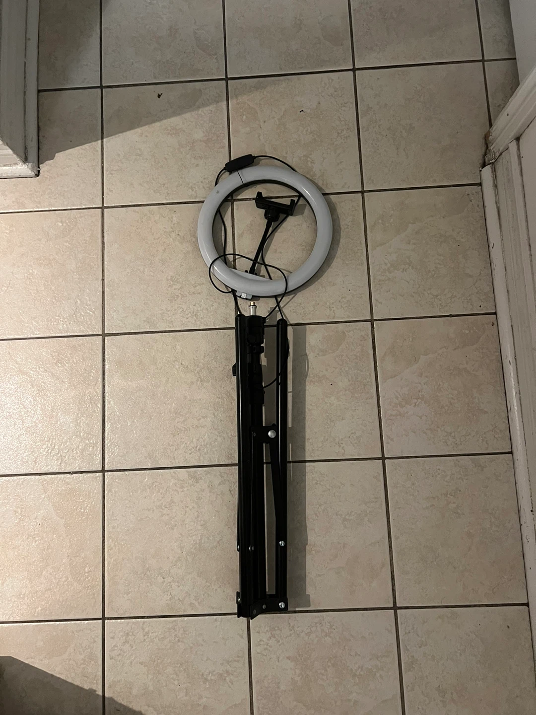 Ring Light with Tripod Stand - photo 2