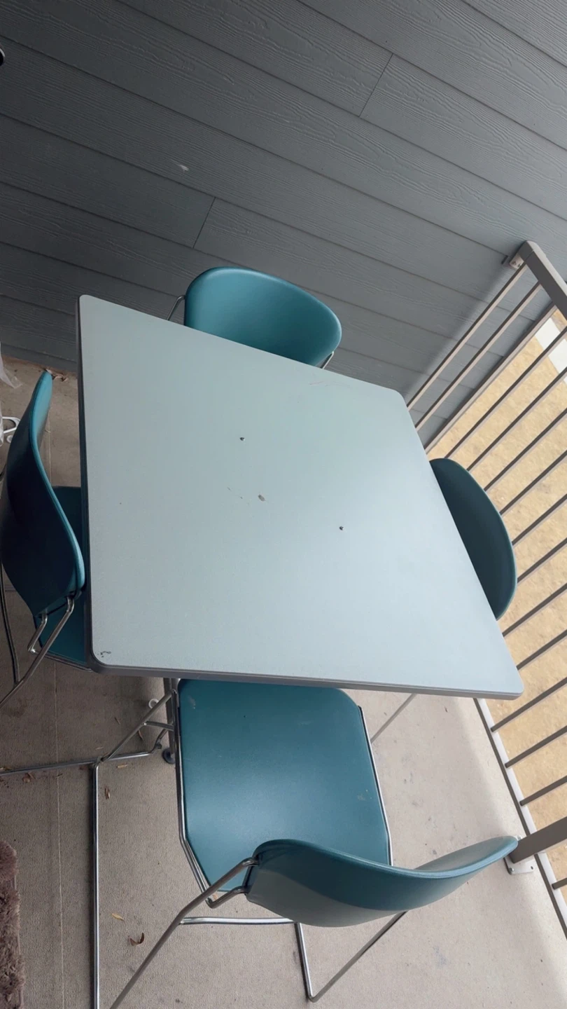 Square Table and 4 Chairs Set
