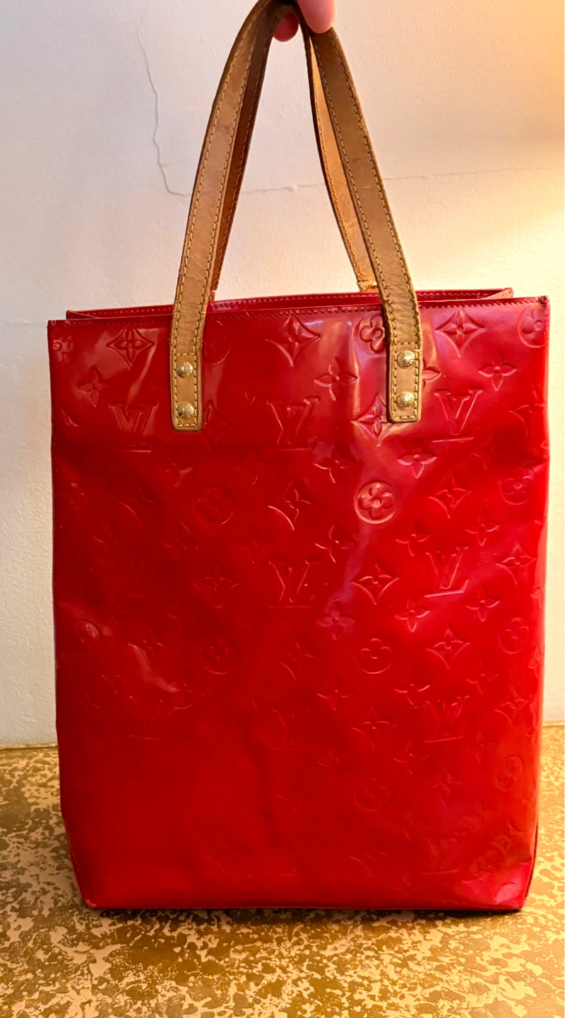 Louis Vuitton Vernis Tote Bag Red - photo 2