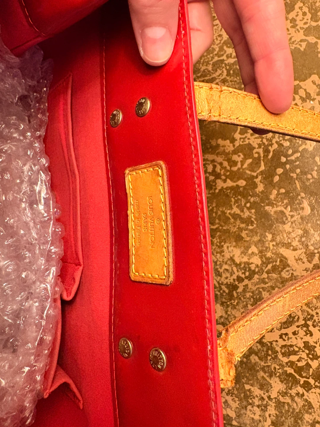 Louis Vuitton Vernis Tote Bag Red - photo 3
