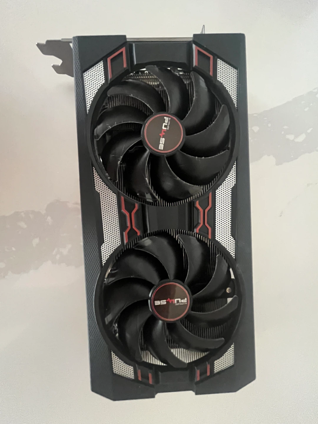 Sapphire Pulse Radeon RX 5600 XT Graphics Card - photo 2
