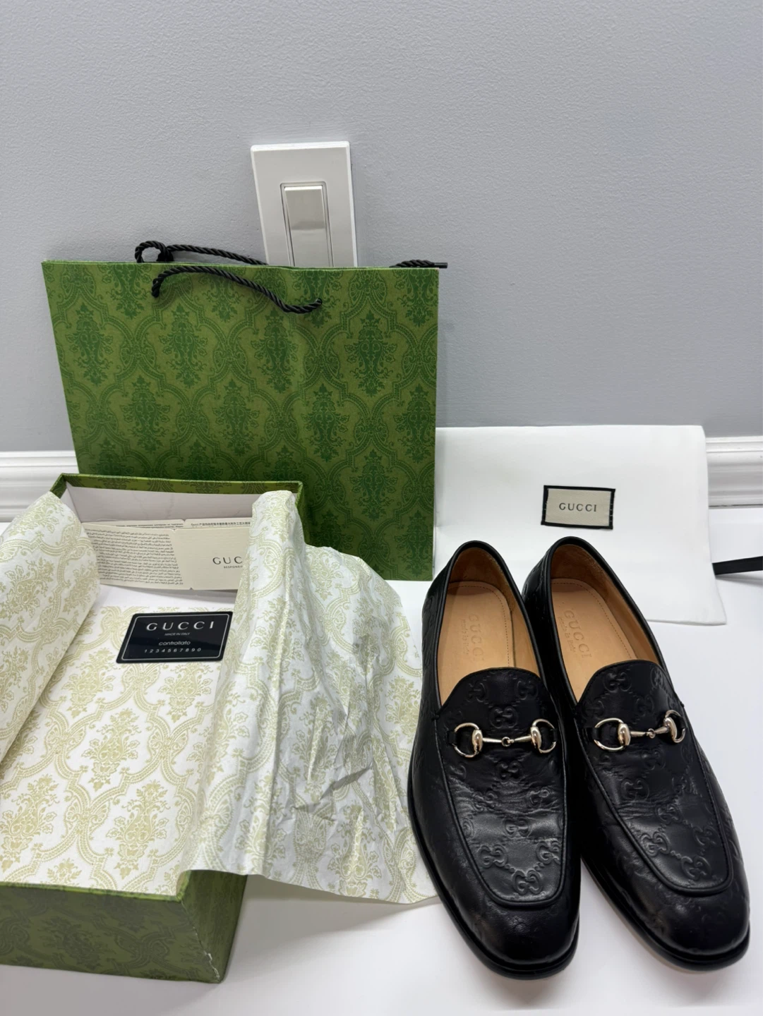 Gucci Black Leather Horsebit Loafers - photo 2