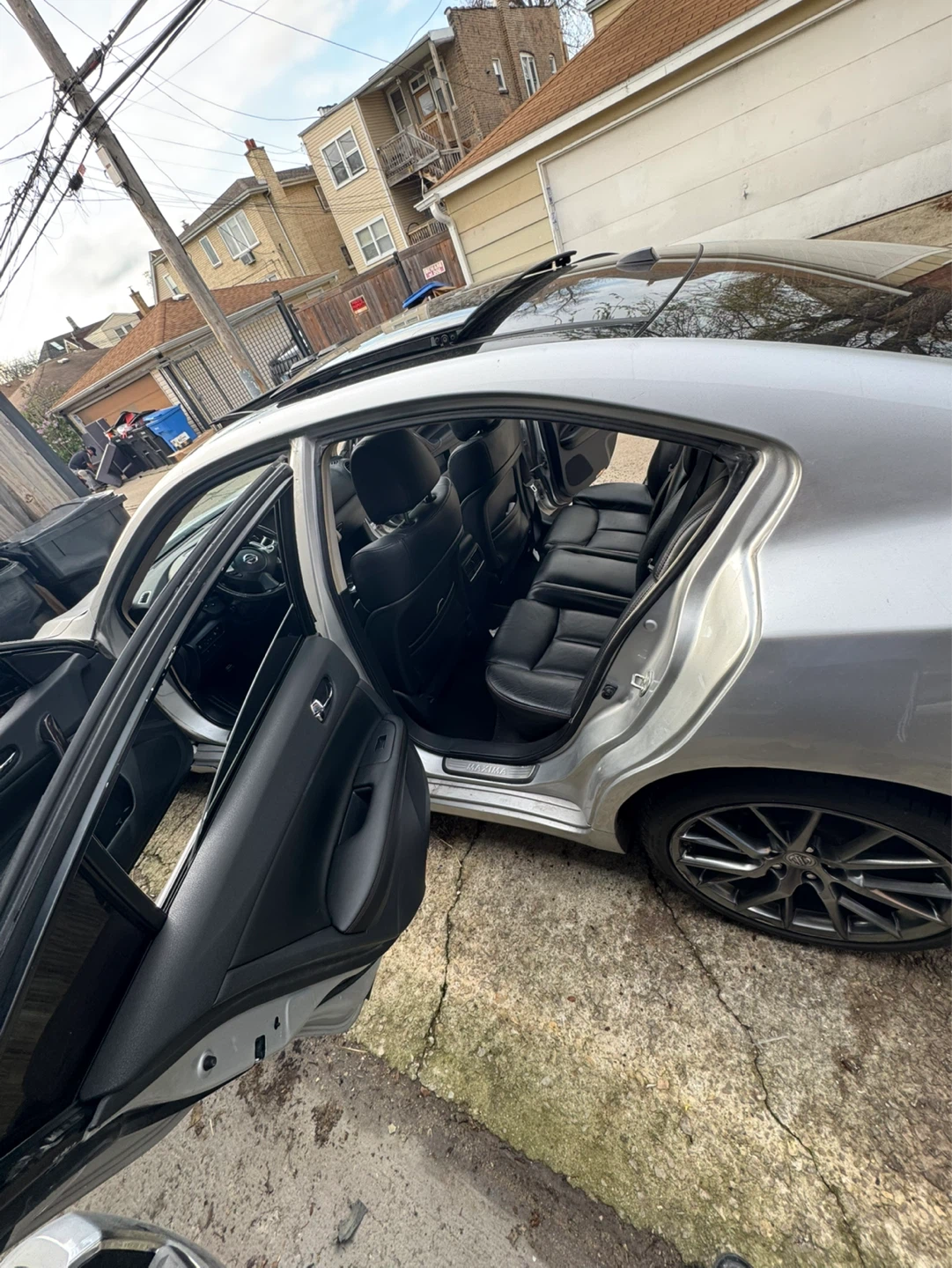 Nissan Maxima Leather Seats - photo 2