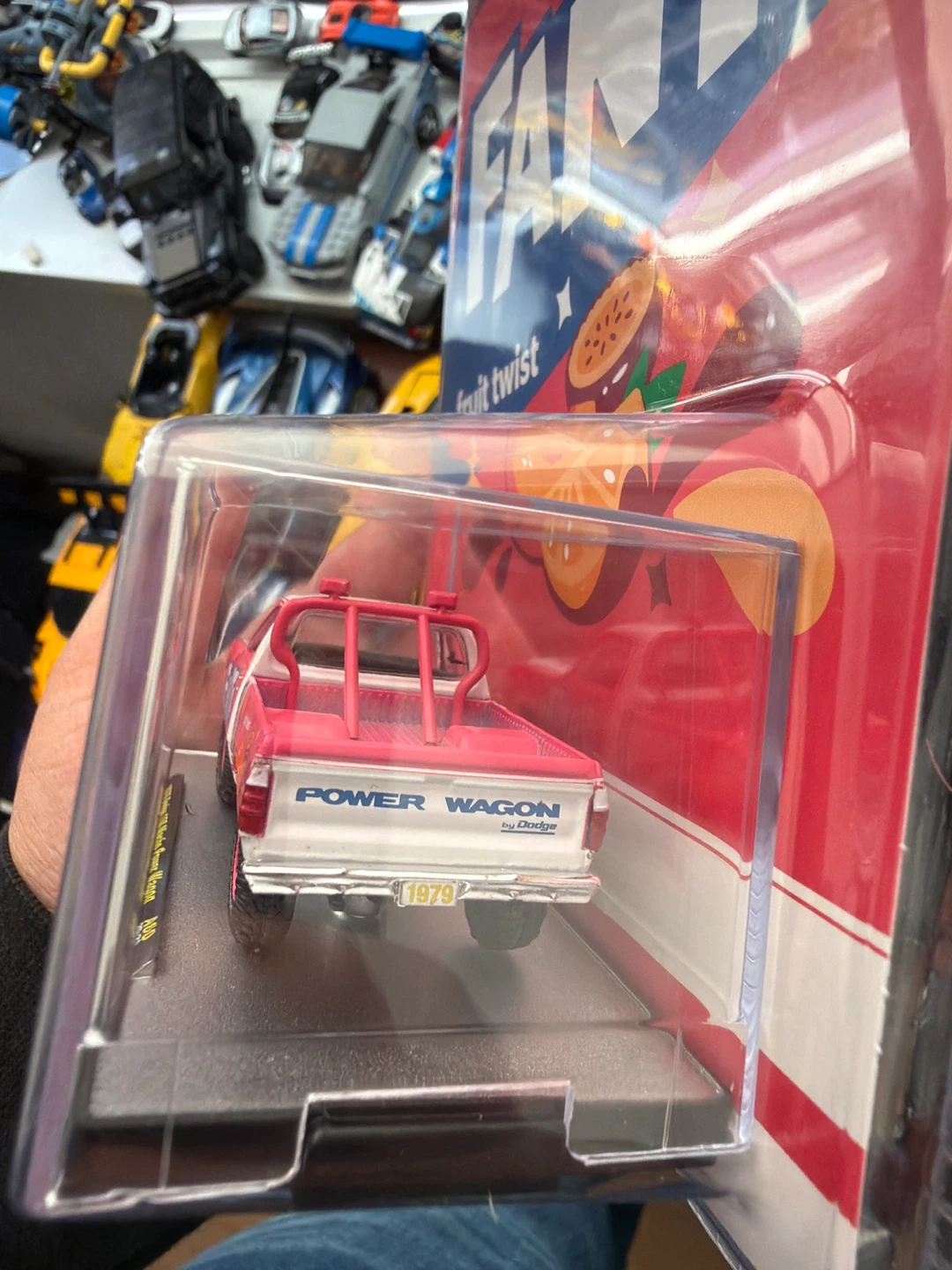 M2 Machines 1979 Dodge Fanta Fruit Twist - photo 4
