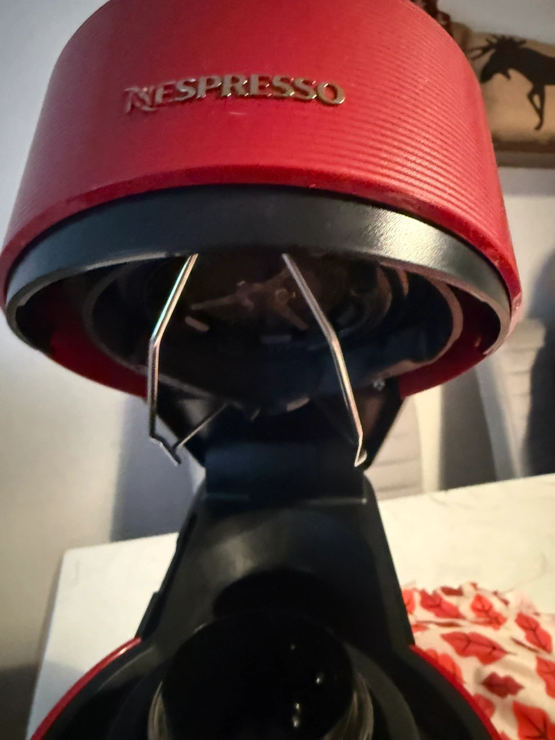 Red Nespresso Vertuo Coffee Machine - photo 2