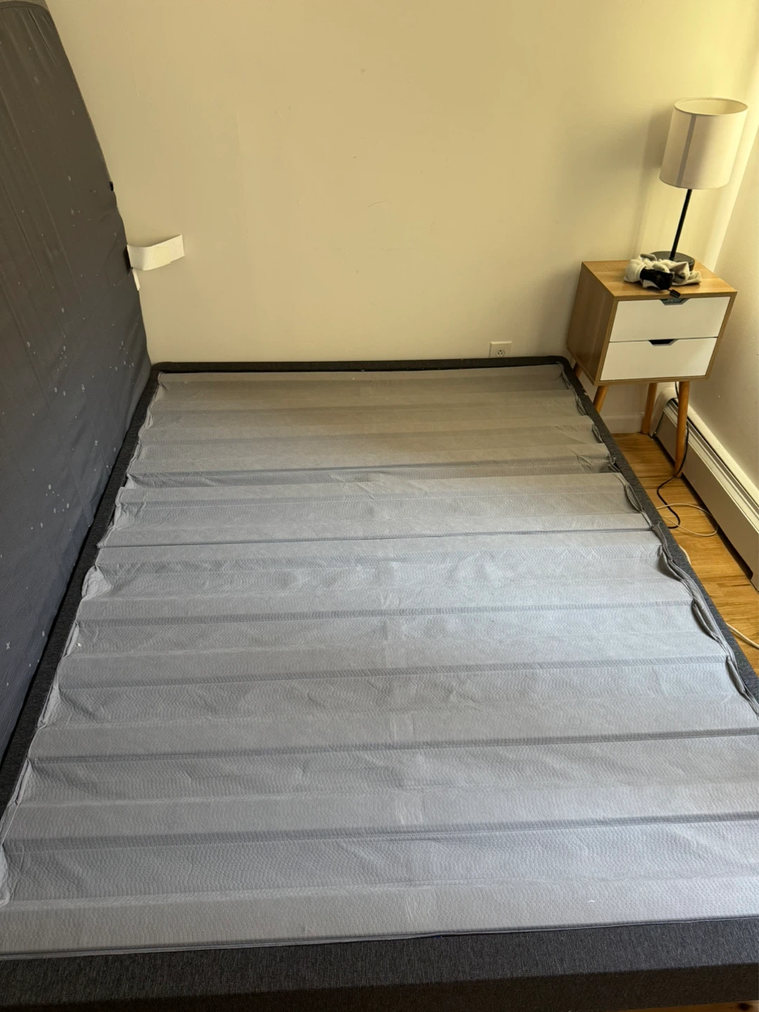 Casper Element mattress + Spring Box + Frame - photo 2