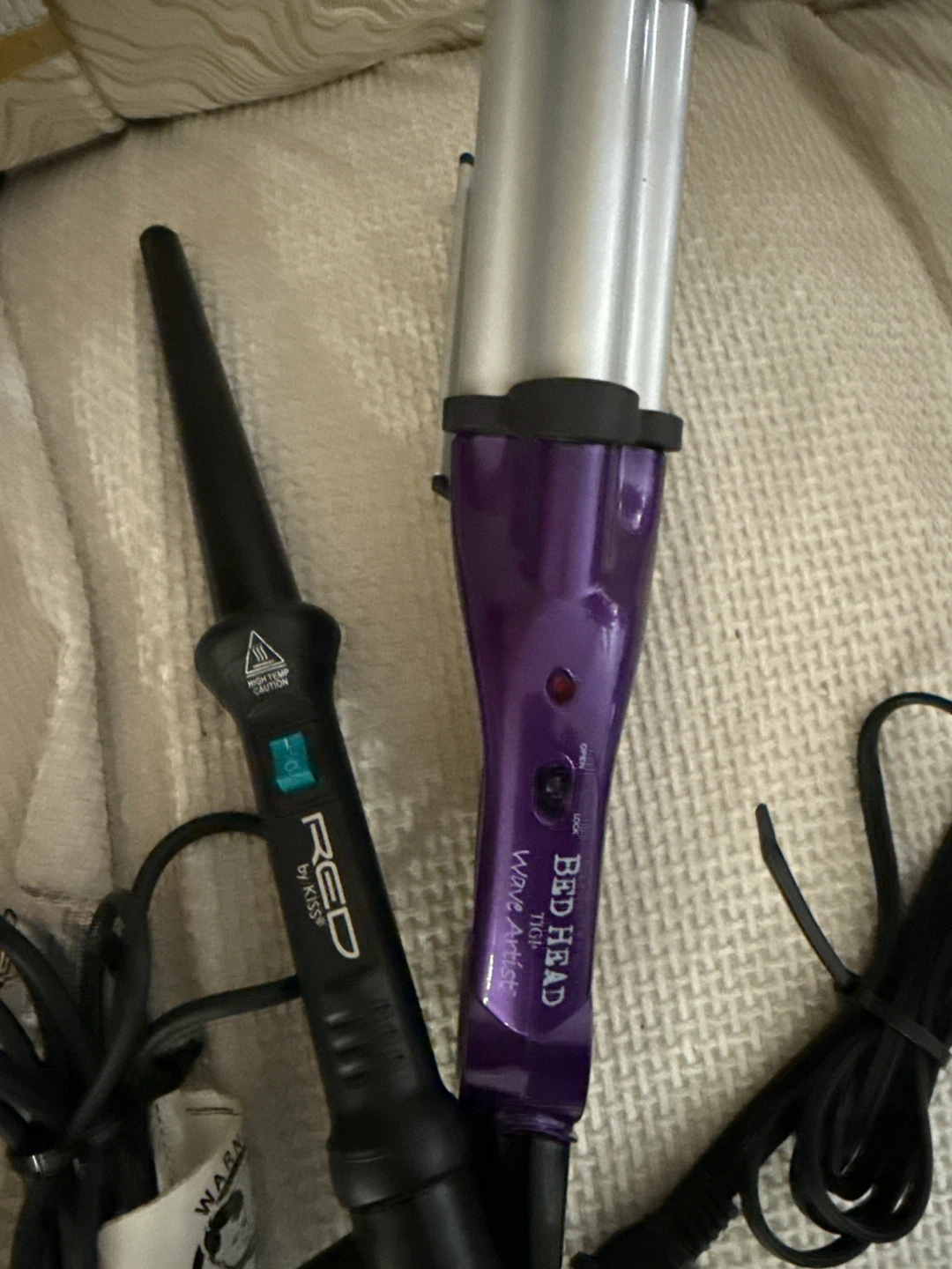 Bed Head Wave Artist & RED by KISS Curling Wand - photo 3