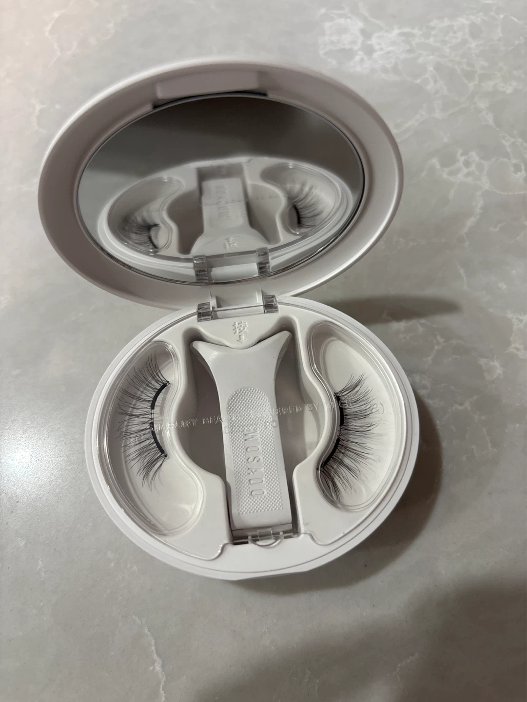 WOSADO Magnetic Eyelashes Case