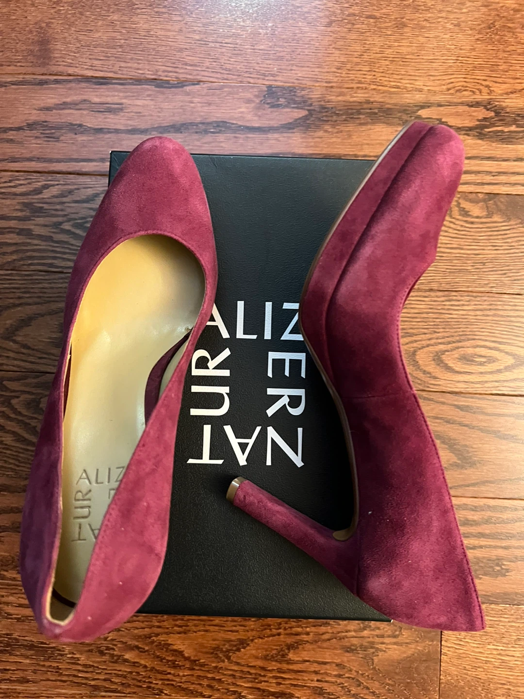 Naturalizer Women's Burgundy Suede Pumps - photo 2