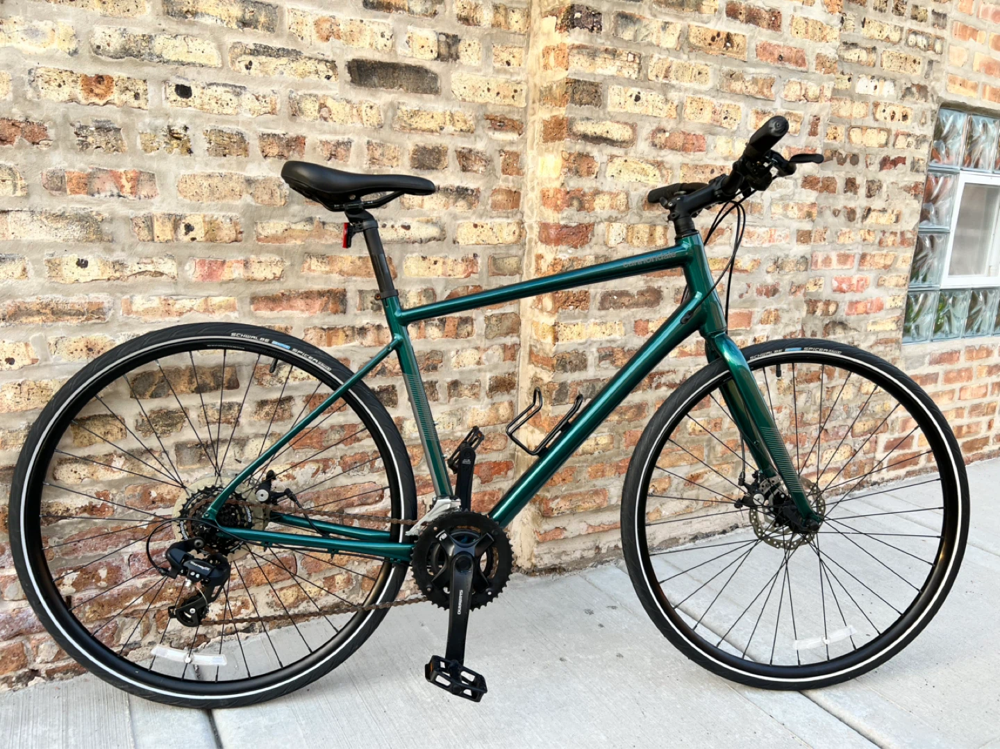 Cannondale Quick CX Hybrid Bike