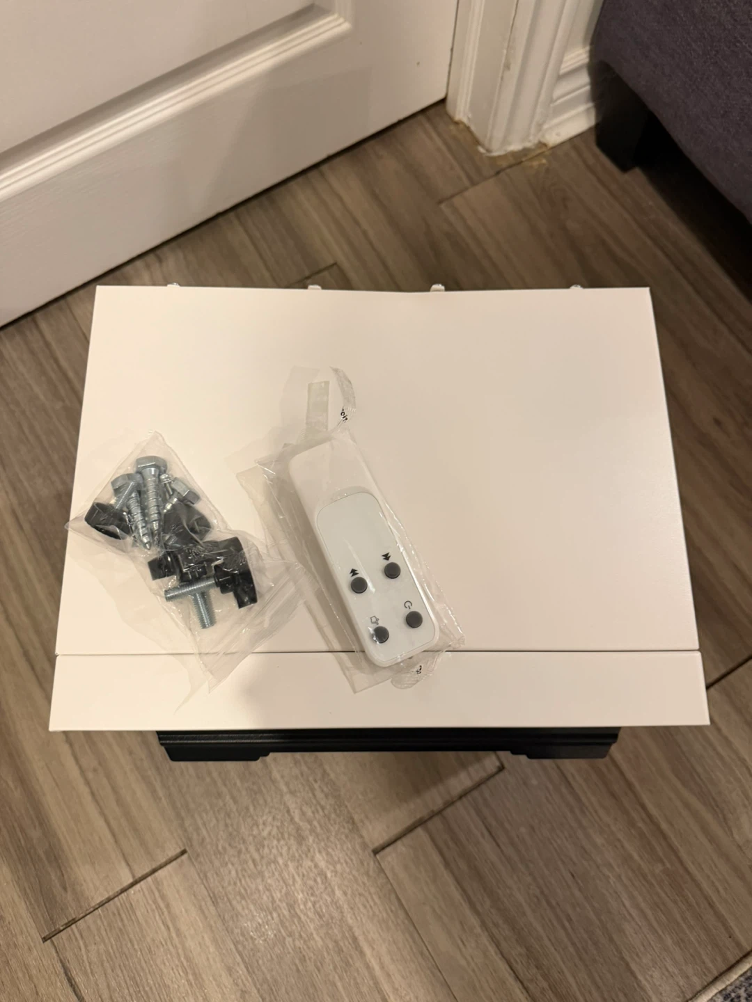 VEVOR Fan Heater with Remote and Hardware - photo 4