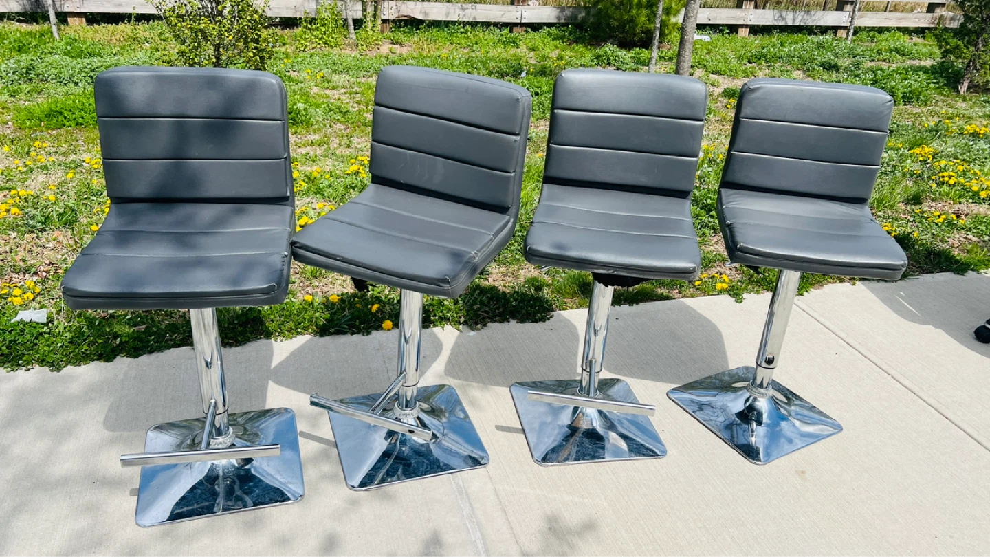 Set of 4 Gray Bar Stools