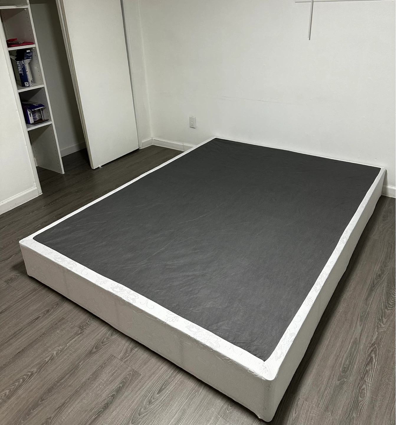 Queen Size Box Spring - photo 2