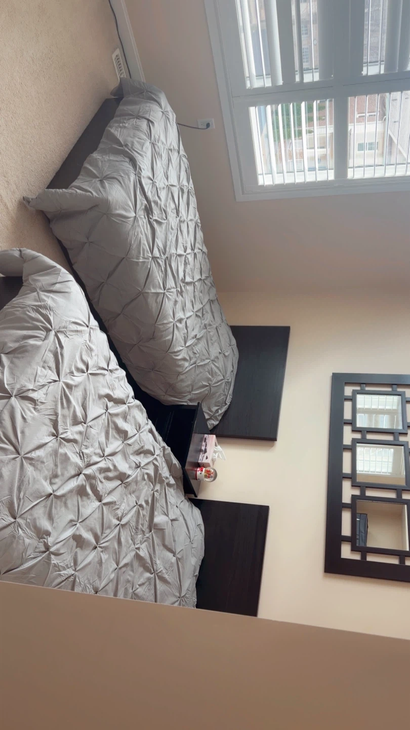 2 twin beds with mattresses