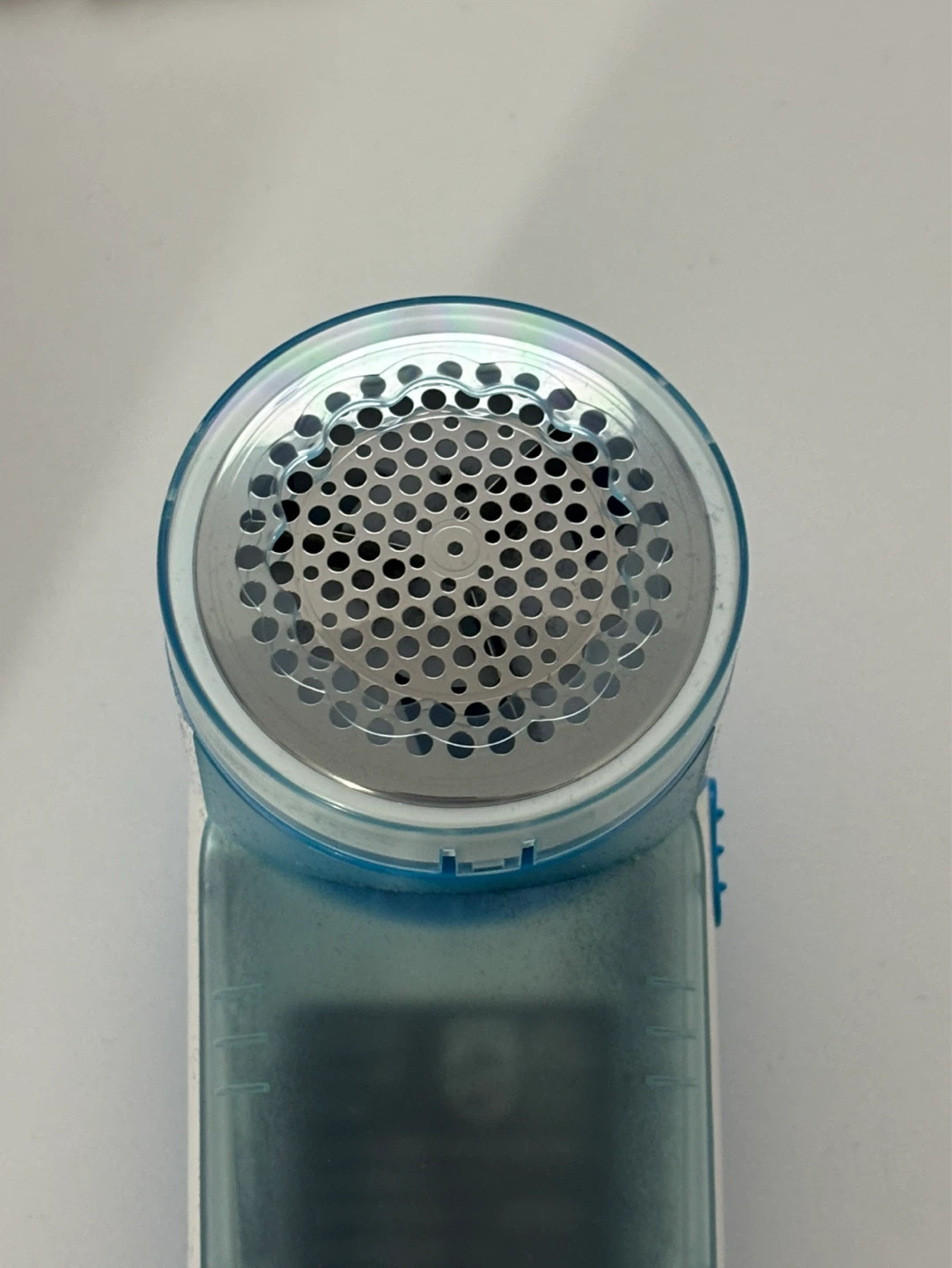Philips Fabric Shaver GC026 - photo 3