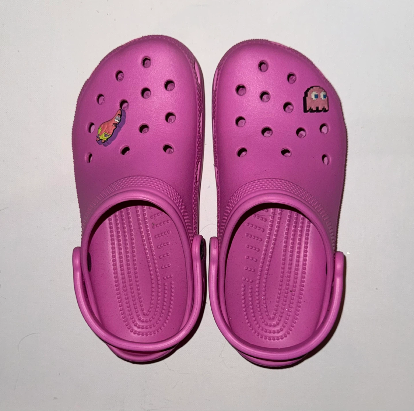 Crocs J6 Pink Pac-Man Charms Clogs