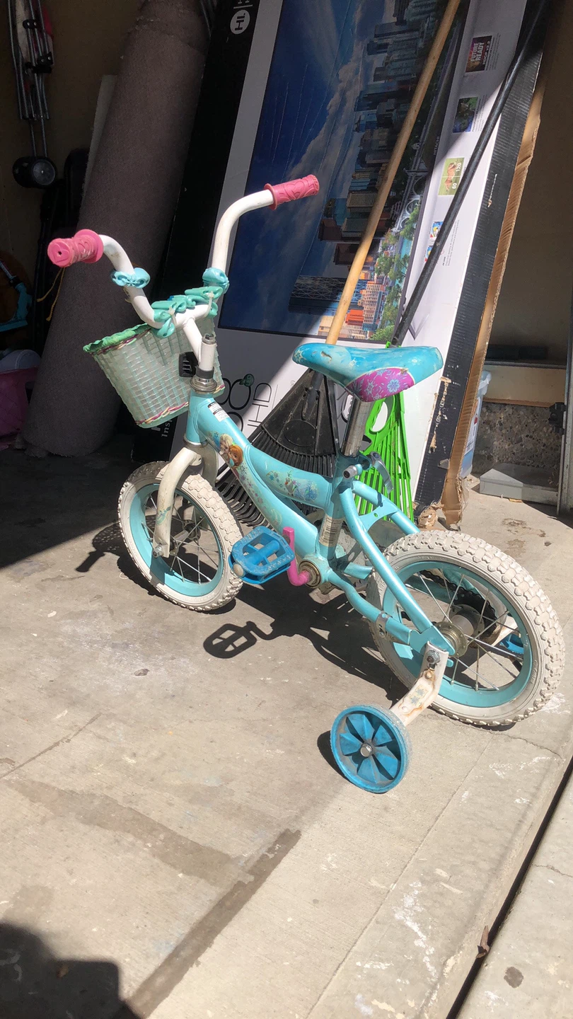 Kids' Training Bicycle with Basket - photo 2