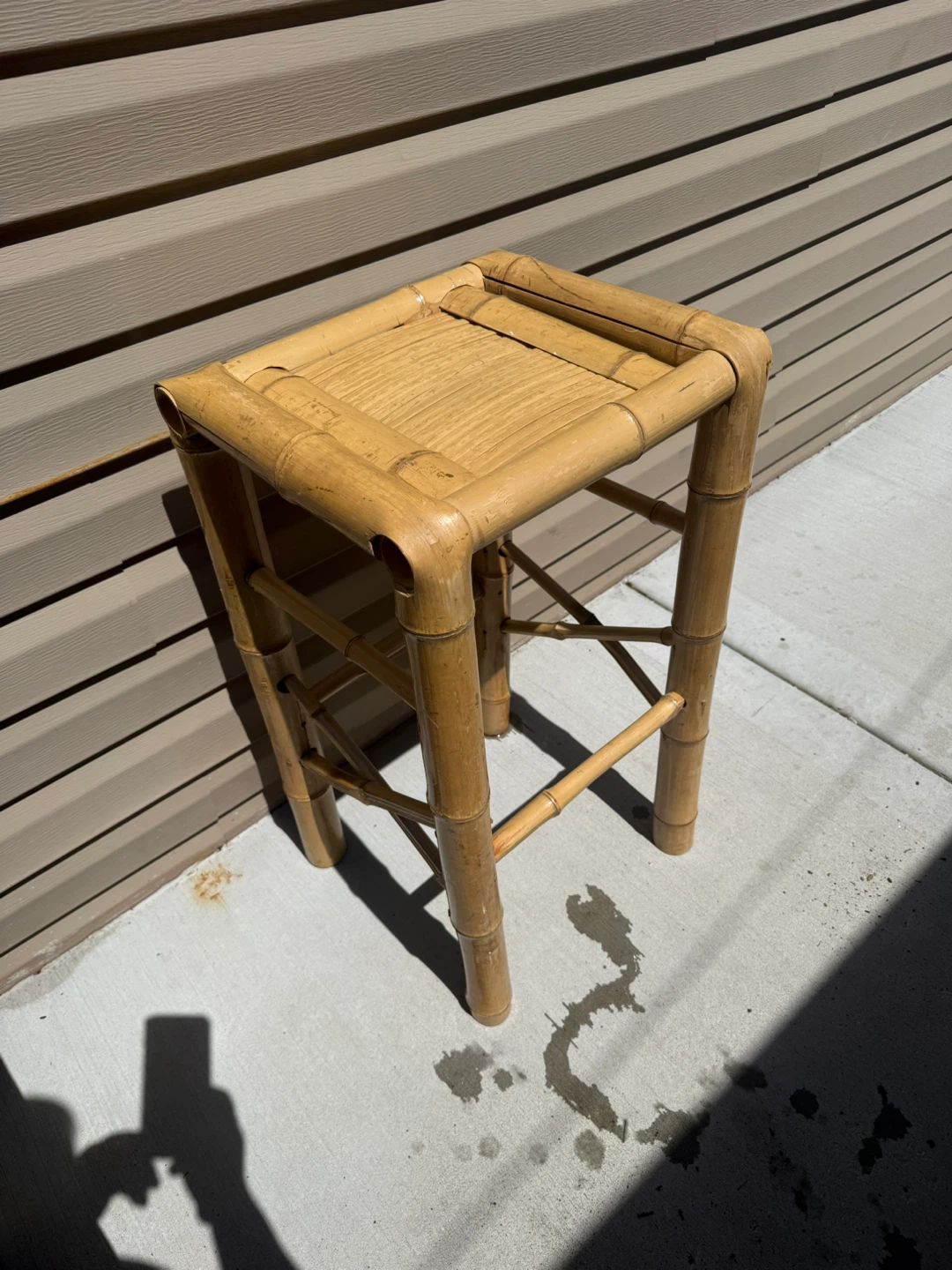 Bamboo plant stand