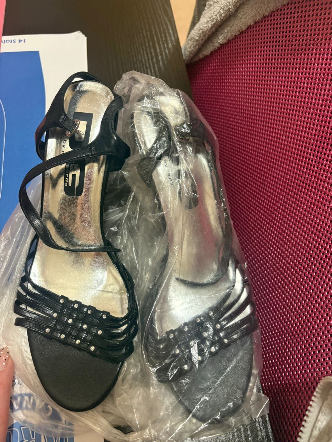 Black Strappy Heels Size 7 1/2 - photo 2