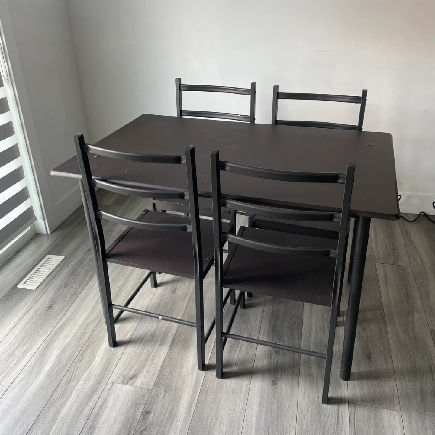 Dining Table & Chairs - photo 2