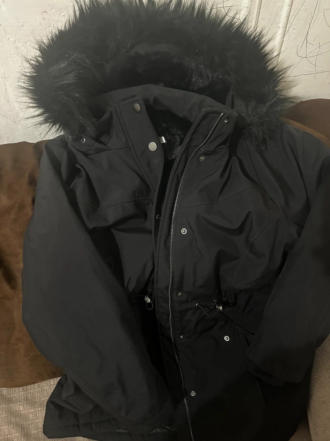 Time and Tru Women's Black Faux Fur Trim Hooded Parka Coat - photo 2