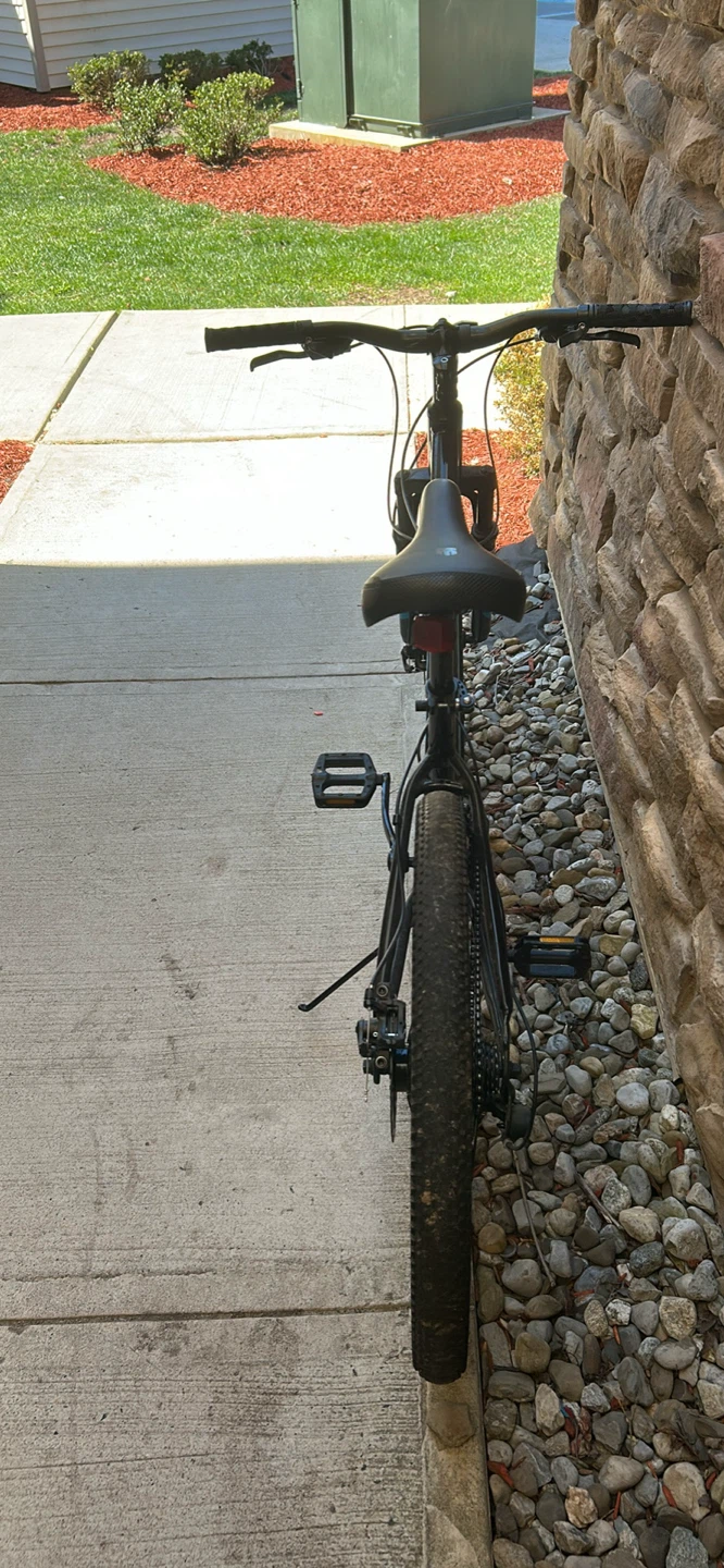Mongoose Mountain Bike - photo 3