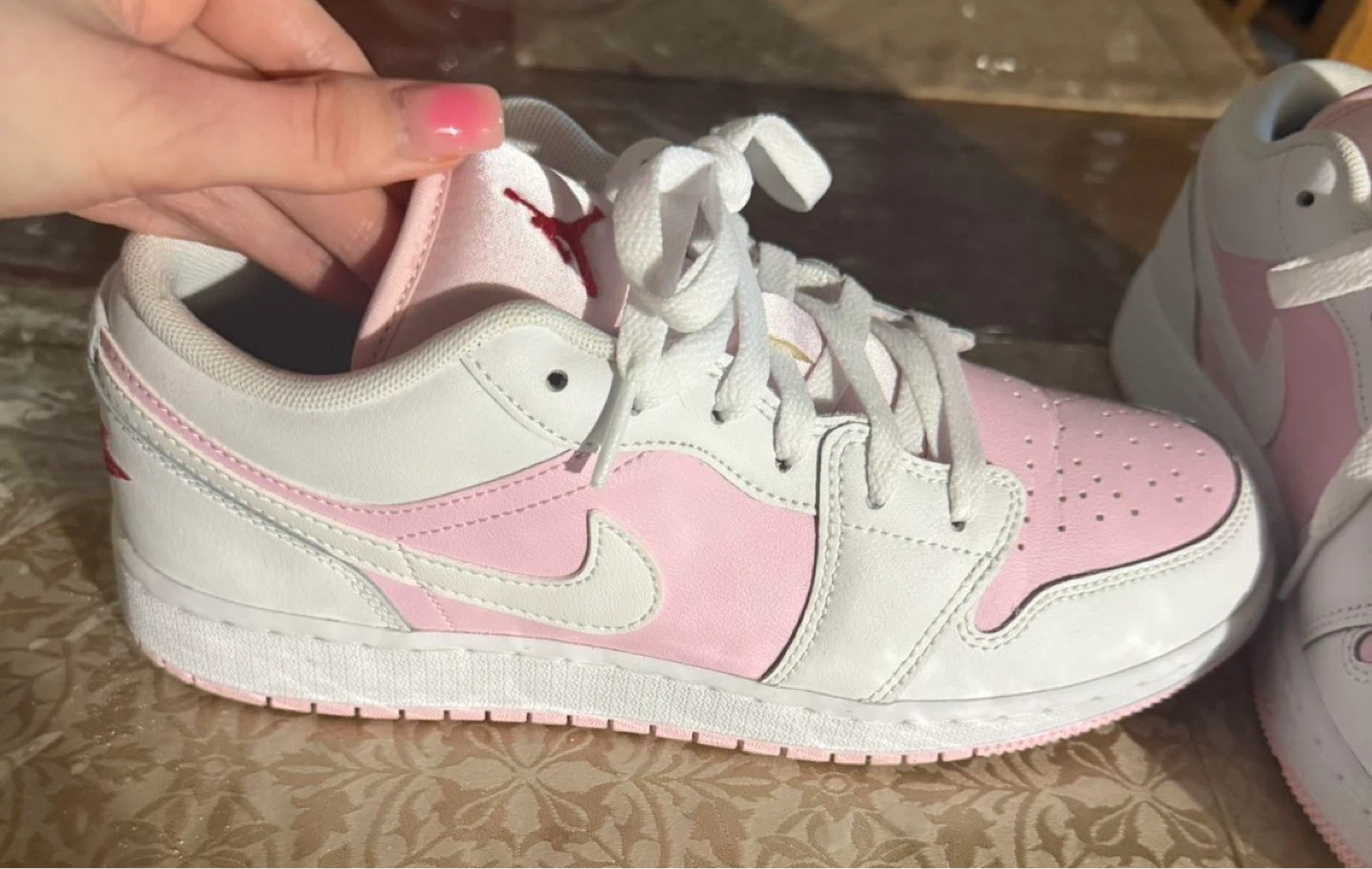Nike Air Jordan 1 Low Pink/White Sneakers - photo 3