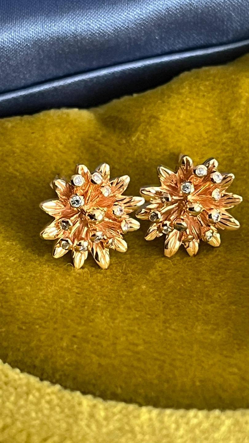 Gucci Flower Stud Earrings with Diamonds - photo 5