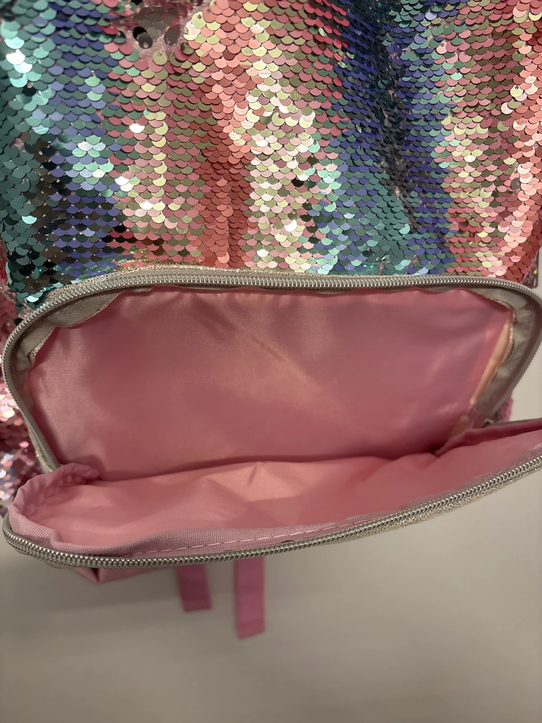 Sparkly Sequin Backpack - photo 2