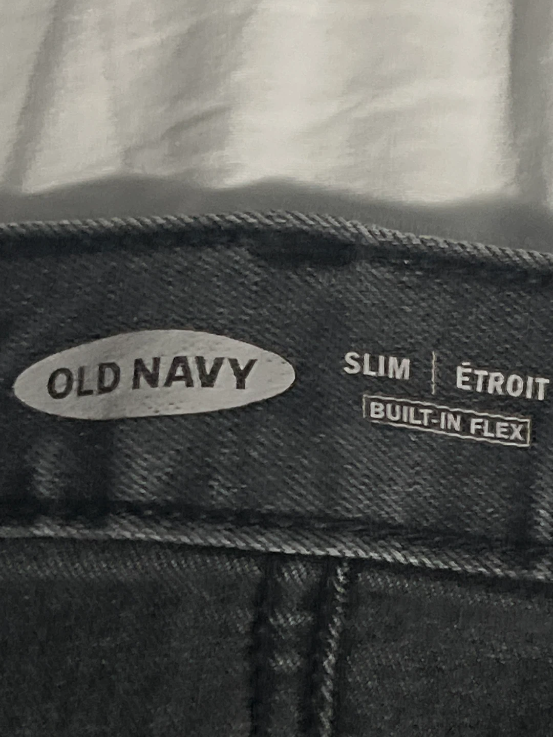 Old Navy Slim Built-In Flex Jeans 30x30 - photo 3