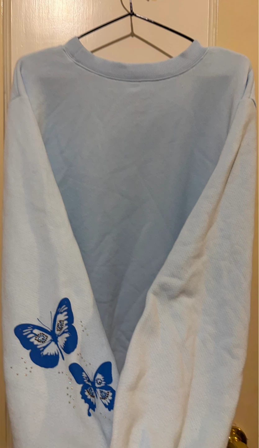 Chaser Light Blue Butterfly Graphic Sweatshirt - photo 2