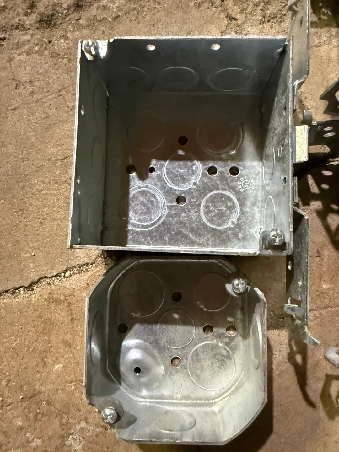 Electrical Junction Boxes - photo 4