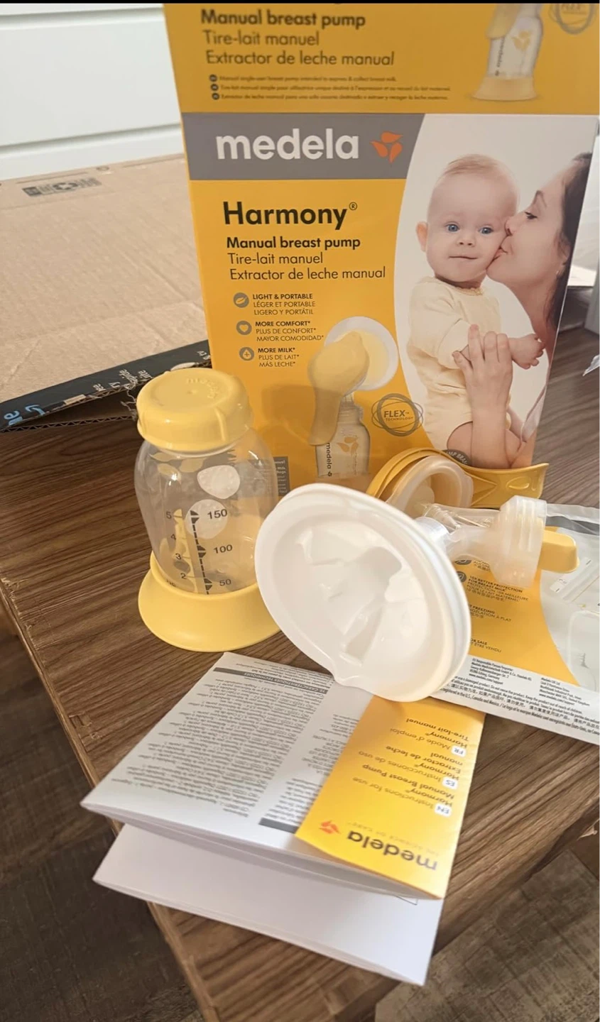 Medela Harmony Manual Breast Pump