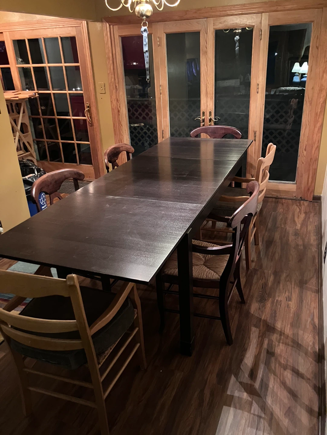 Looking to sell today- make me offer ? Dark Wood Dining Table - photo 2