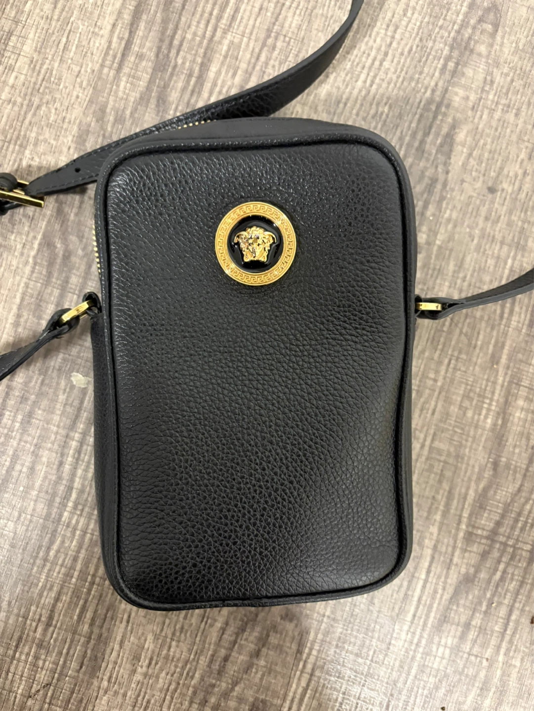 Versace Black Leather Medusa Shoulder Bag - photo 2