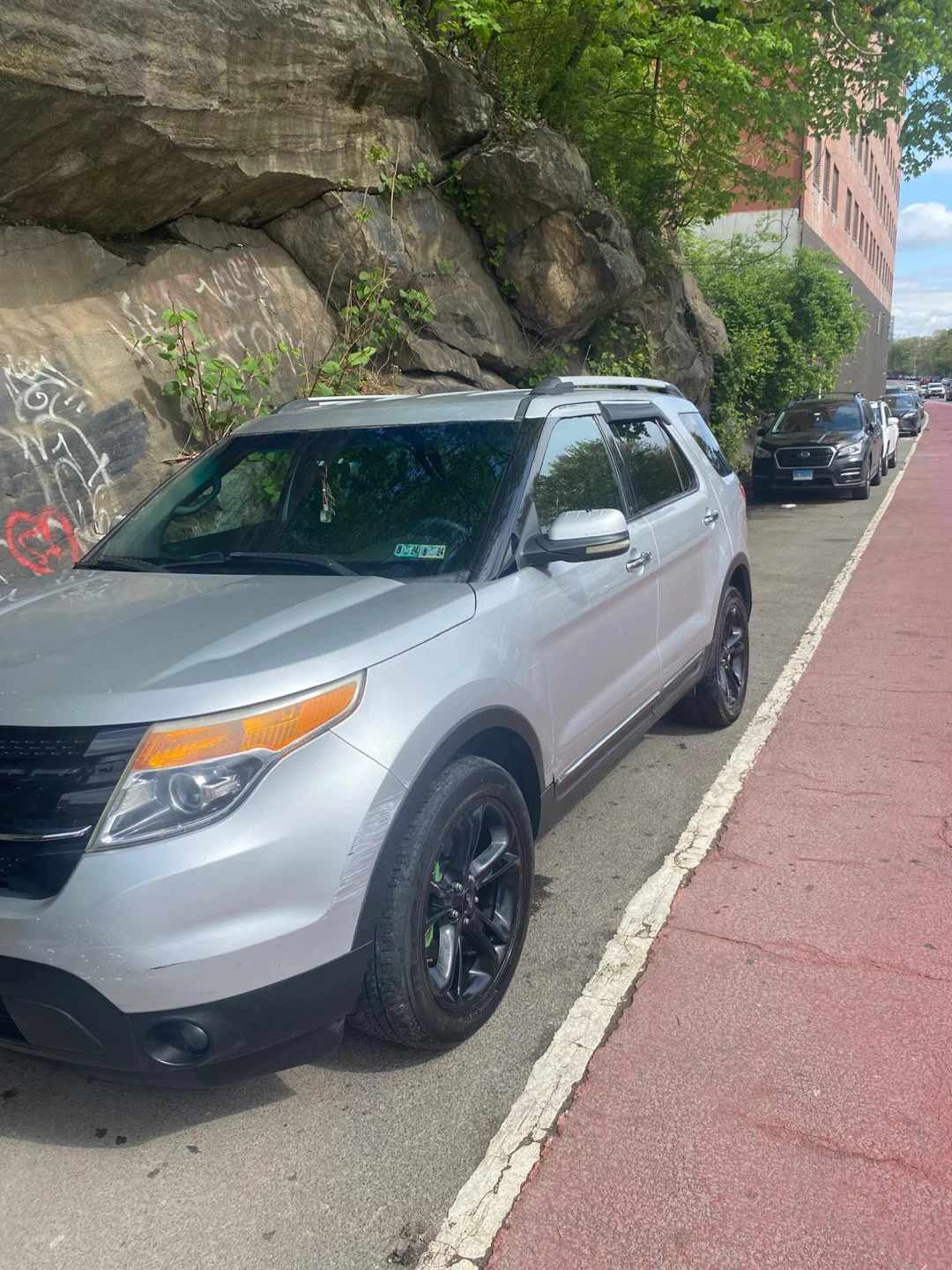 Silver Ford Explorer SUV - photo 3