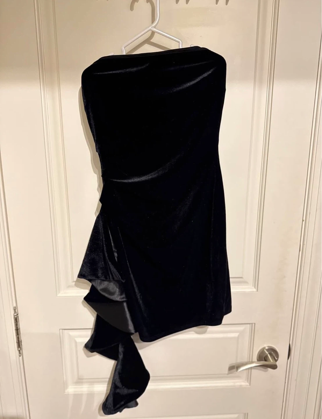 Black Velvet Strapless Ruffle Dress - photo 3