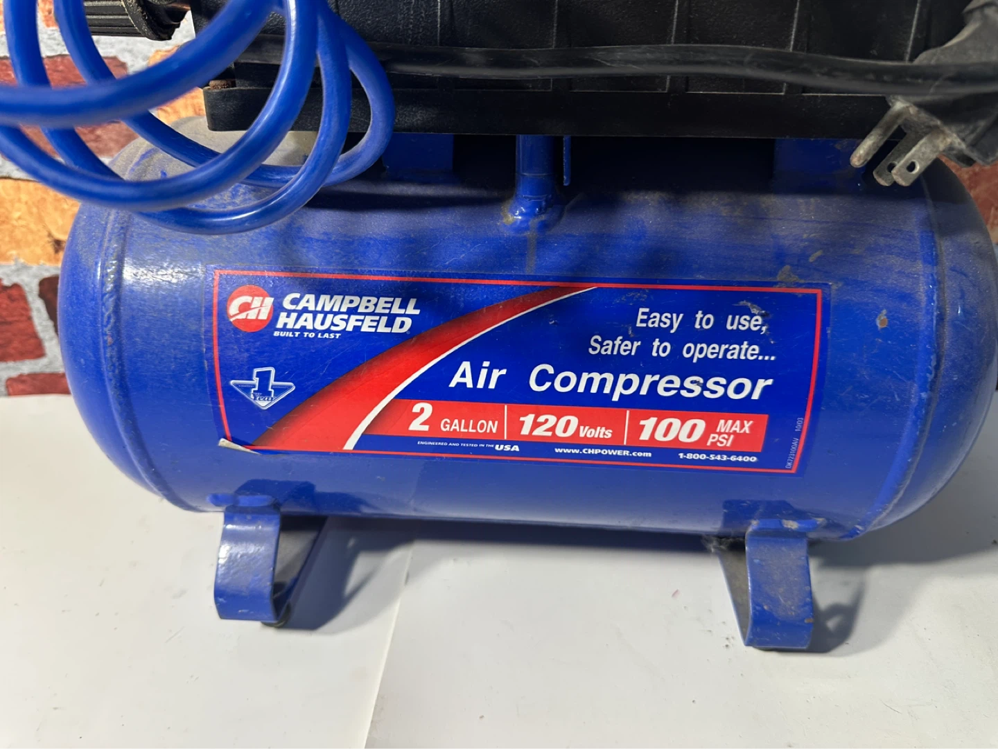 Campbell Hausfeld 2 Gallon Air Compressor - photo 3