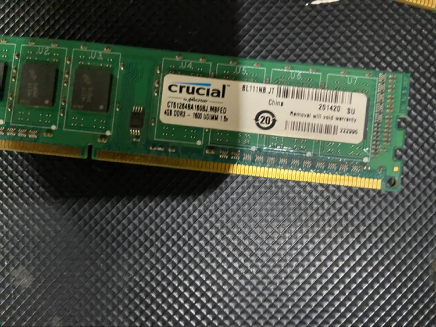 Computer parts from gaming computer - photo 5