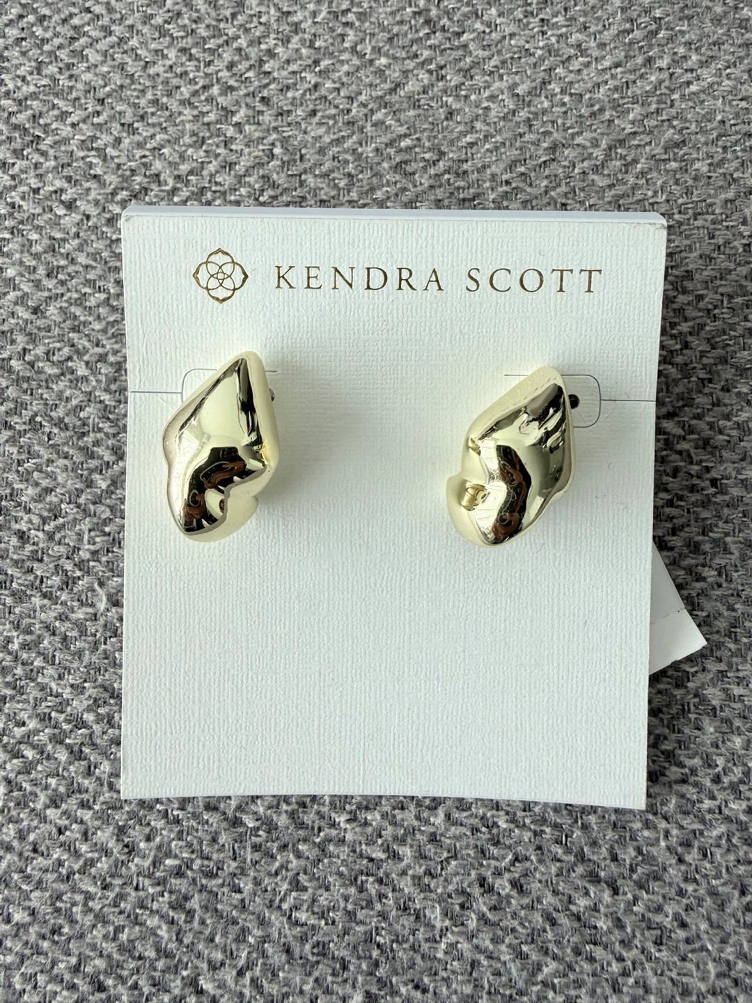 Adeline Gold Metal Stud Earrings - photo 4
